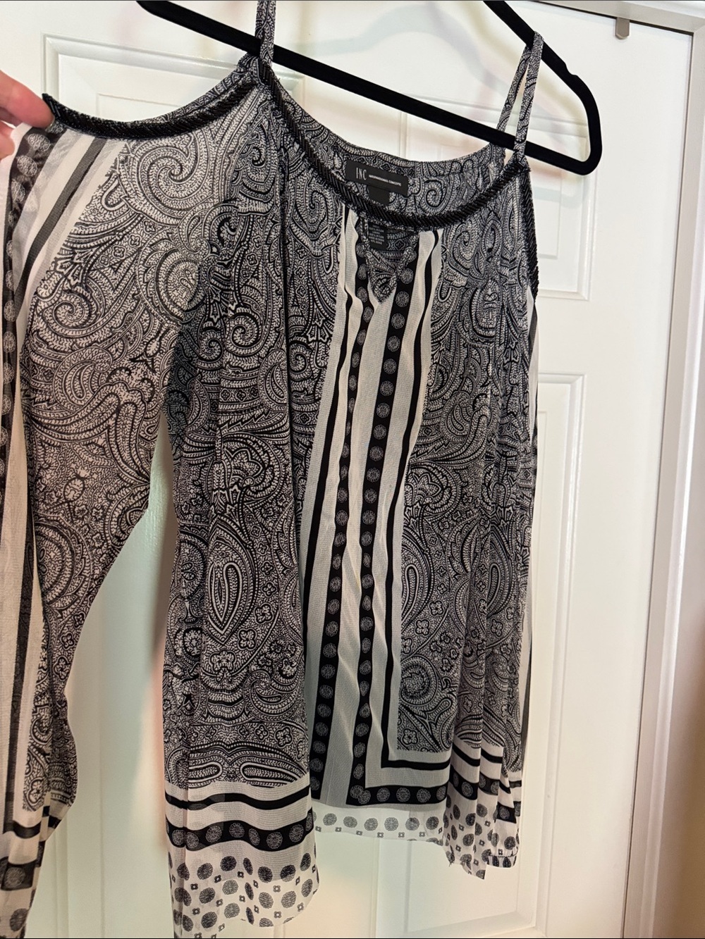 INC International Concepts Black & White Paisley Cold-Shoulder Cami